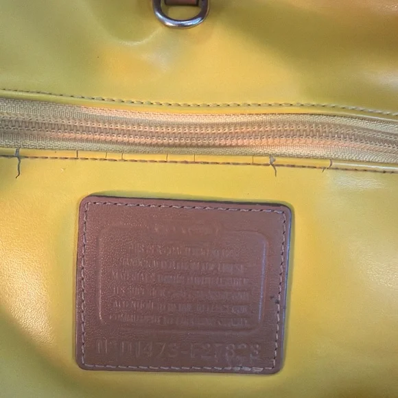 Coach Charlie Carryall Tote F27823 Brown Leather Legacy Shoulder Bag - Picture 11 of 11